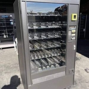 Snack vending machine